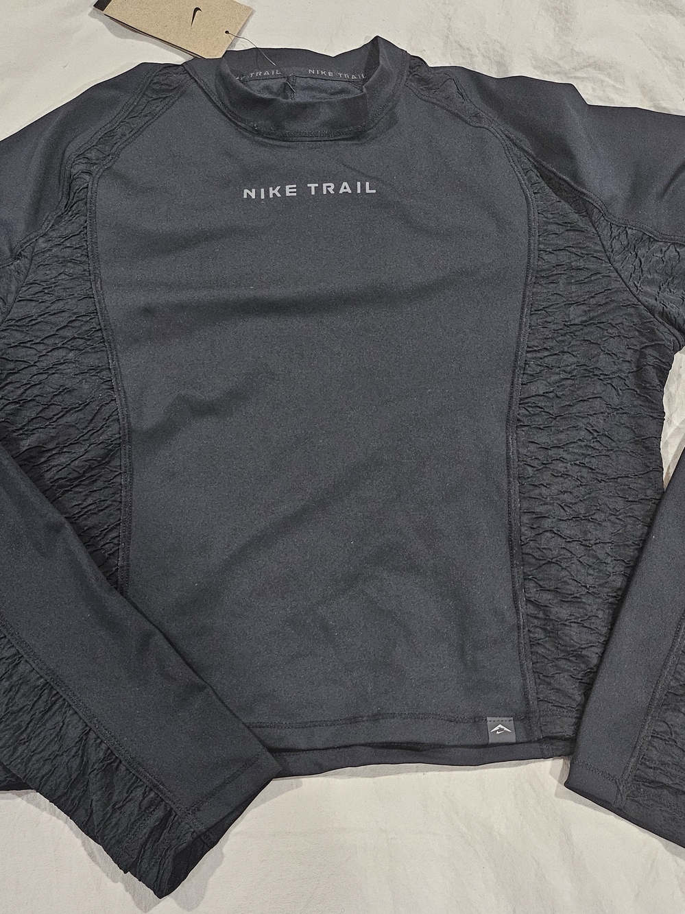 Women's Nike Trail Black Long-Sleeve Performance Jacket NWT!